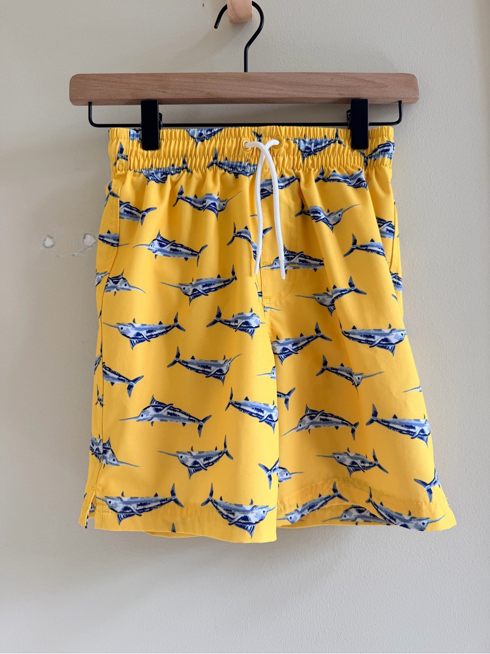 Large boys 10/12 old navy swim trunks like new